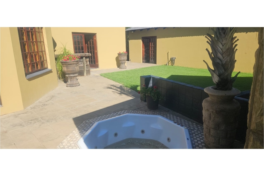 3 Bedroom Property for Sale in Ernestville Northern Cape